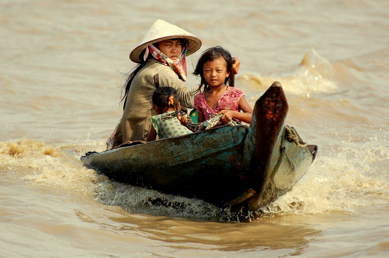 Chong Kneas - pływająca wioska w Kambodzy