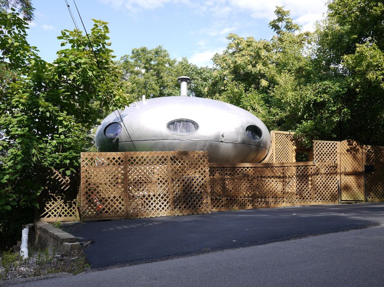 Futuro House